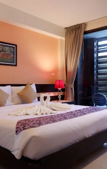 ห้องดีลักซ์ เตียงใหญ่ 1 เตียง