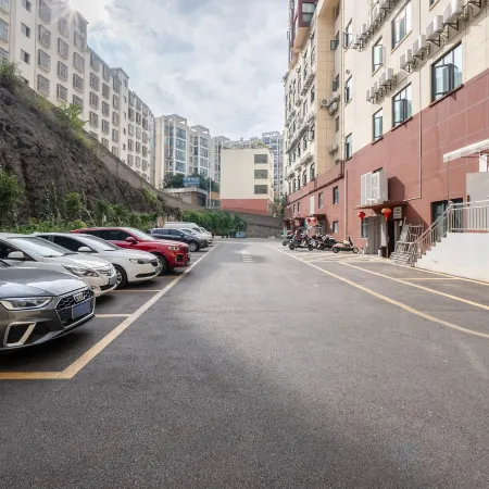 Panzhou Lanbo Hotel