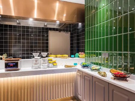 Magnotel Hotel (Xinyu Jiyang Zhongshan Road) Отели рядом с достопримечательностью «Jiangxi Solar Energy Technology Institute»