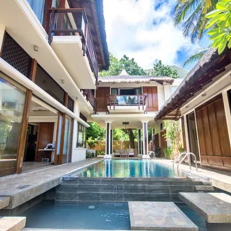 Harlan Beach Villa Boracay