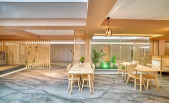 Cheerful Hotel(Hengdian World Studios Dream Valley Branch)