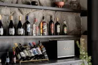 Dali Ancient City Xishan Designer Hotel