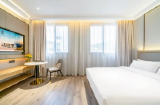 Skyscraper Hotel (Huangyan Jiufeng Park)