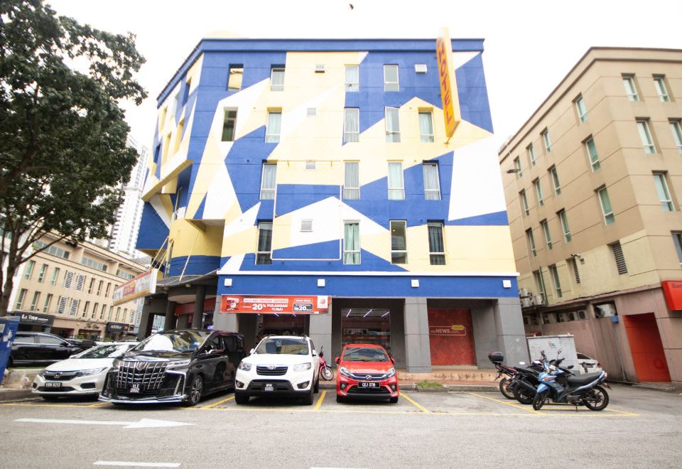 hotel overview picture