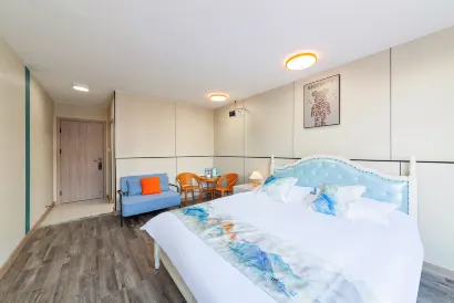 Fenglinyou + Homestay (Zhongshan Road)