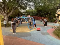 イエステホテル（梧州市政広場西堤公園） - 駐車場