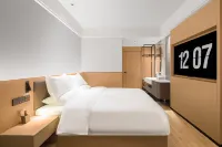 WeiJia Hotel