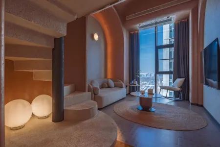 Suwu Yanxuan Wanghu B&B (Taiyuan Jinyang Lake Red Lantern Stadium) Отели рядом с достопримечательностью «Tang Shuyu Temple»