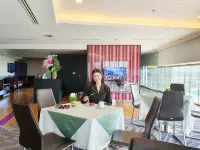 Amaranth Suvarnabhumi Hotel - Free Suvarnabhumi Airport Shuttle - bar