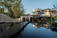 San Zhai Yi Jie Hot Spring Resort Hotel Hôtels à proximité de : Tengchong Volcanoes