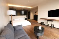 Suzhou Banshan Liyuan Hot Spring Resort Homestay (Taihu Xishan Scenic Area)