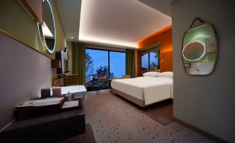 Qian qian mango tree hotel