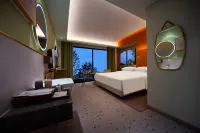 Qianqian Mango Tree Hotel (Leshan Giant Buddha, East Street Food Street) - balcon