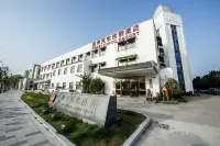 Zhujiajian Cimei Fungo Resort Hotel (Cangzhi Wharf) Hotels near zhang zhou wan