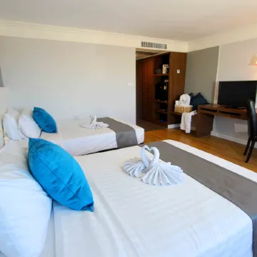 Coco Beach Hotel Jomtien Pattaya Отели рядом с достопримечательностью «Массаж Смайл»