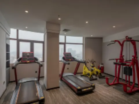 Huating Yunqi Hotel Hotels in Pingguo