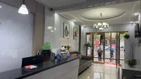 Echeng District Huahu City Apartment (Yingbin Avenue Huangshi Expressway Toll Station Store)