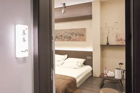 Xunye Homestay (Chaozhou Ancient City Shangshui Store) Отели рядом с достопримечательностью «Biefeng Temple»