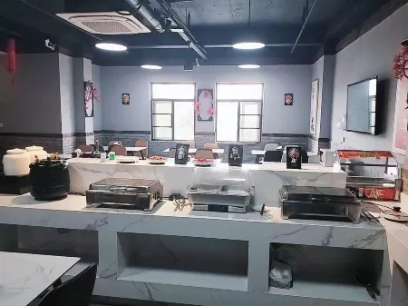 Vienna Hotel (Wangjiang Leiyang Road Branch)