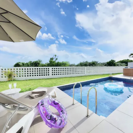 Crystal Villa Bayside