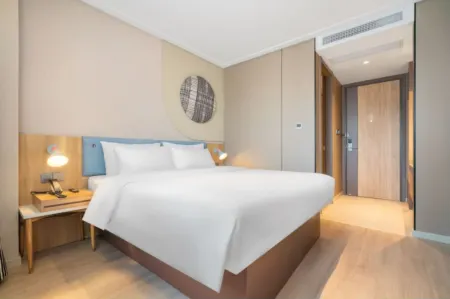 Homeinn Hotel (Wuxi Nanchan Temple Nanchang Street Yongle Road)