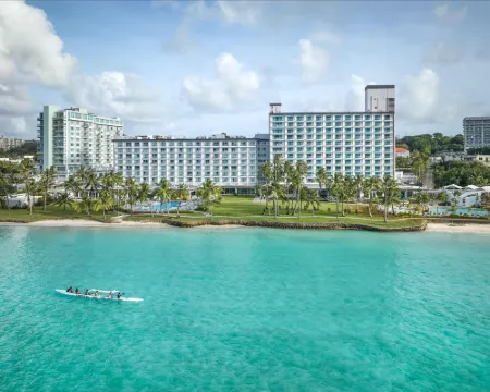 關島皇冠假日度假酒店 塔穆寧酒店