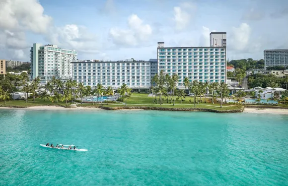 關島皇冠假日度假酒店