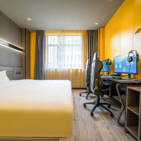 Jishui Shenghe E-sports Apartment