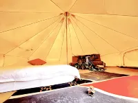 Moju ・ Star Gazing in Desert Sands ・ Bonfire Singing Camping Hotel