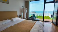 Seaview the first yard