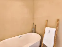 Zhongwei Beimo Homestay - balcony
