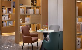 Bole Donggang Pearl Hotel