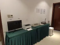 Daisu E-Sports Hotel (Huanghe Jiaotong Xueyuan Wuzhi High-Speed Railway Station) Hotels in Wuzhi County