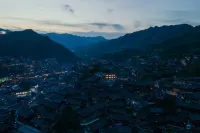 Friends View Guest House (Xijiang Qianhu Miao Village Scenic Spot Shop)