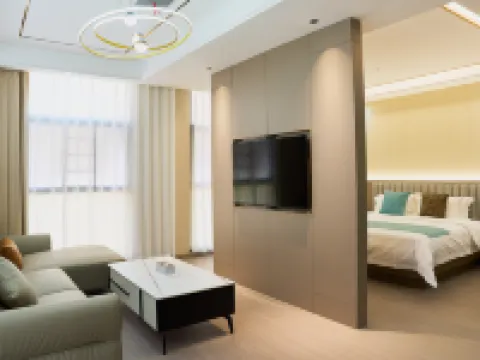 Longtai Hotel (Chibi Station Branch) Hotels in Chibi