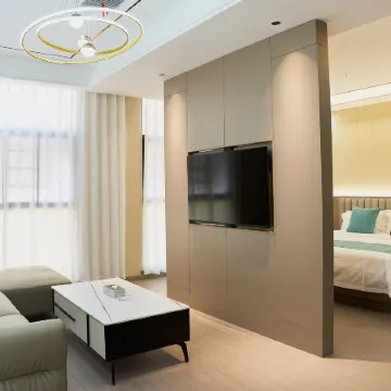 Longtai Hotel (Chibi Station Branch)