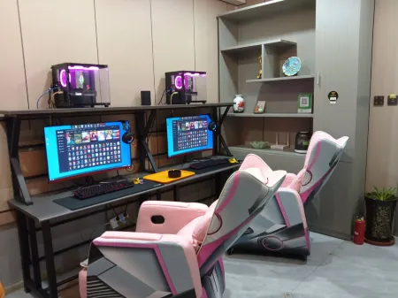 Hengcheng Intelligent Film and Television Hotel Отели рядом с достопримечательностью «Lanzhou Danxia Geological Park»