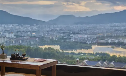 Tengchong Pohang Dongshan Hot Spring Hotel