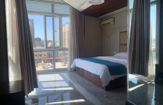 西烏旗萬聚興賓館