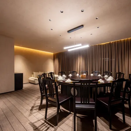 HARM LANDSAPE LUXURY SAFARIS HOMESTAY