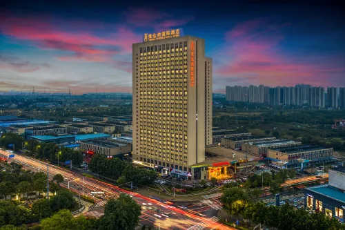 Vienna International Hotel (Huainan Jingkaiqu Guoqing Dong Road) Hotel a Huainan