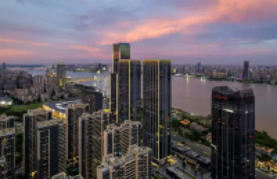 PHIREN High-Rise River View Hotel (Nanchang The Mixc Ferris Wheel Star Nanchang) Hotels near Star of Nanchang Ferris Wheel