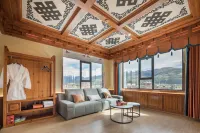 Gang Yongqu Boutique Hotel (Ganzi County Gesar King City)