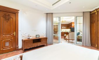 Luxe Paradise Suite Hotel Trich Sai