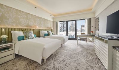 2ベッドルーム レジデンシャルスイート バルコニー付 マンダリン オリエンタル シンガポール(ステイケーション可)の写真