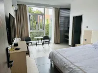 Lucky Homestay - balcony