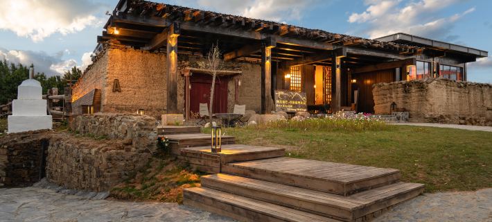 Arro Khampa Lithang Heritage Hotels in Litang