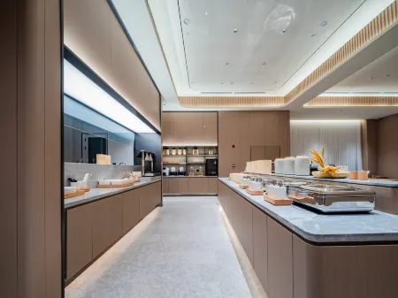 JI Hotel (Meishan Renshou Chengshi Shidi Gongyuan) Отели рядом с достопримечательностью «Sichuan Vocational College of Science and Technology (Renshou Campus)»