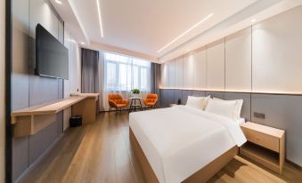 Hami Xin Shunyuan Hotel (Car Wharf Auto Clothing Industrial Park Branch