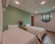 Ruixiong Hotspring Hotels near Ruisui Ranch
